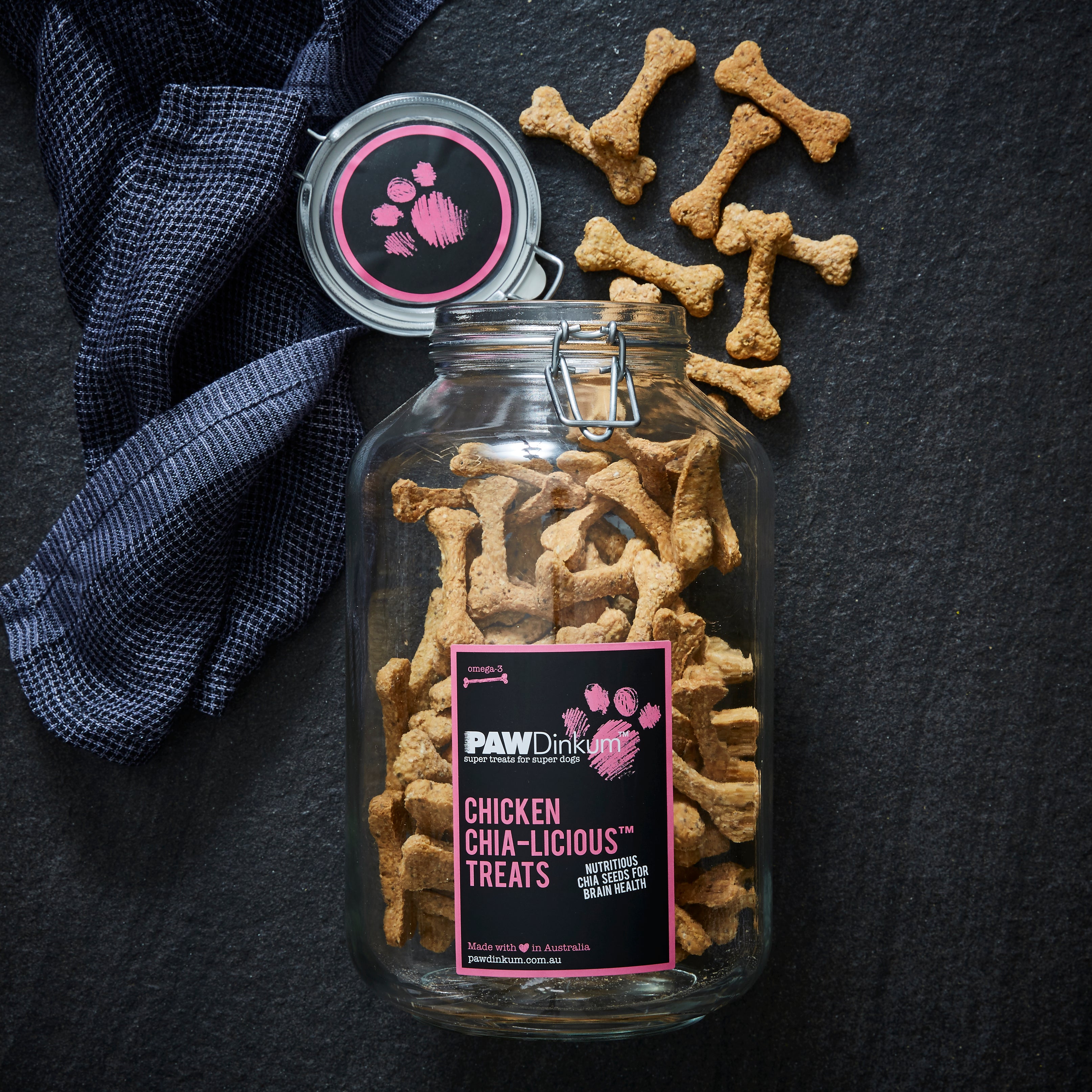 Chicken Chia-Licious Dog Treats Cafe Jar